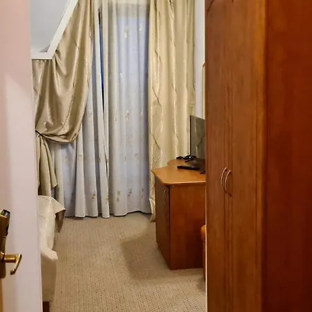 Poiana Rasnoavei بيت ضيافة *