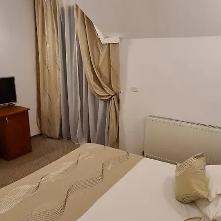Poiana Rasnoavei بيت ضيافة Rîşnov