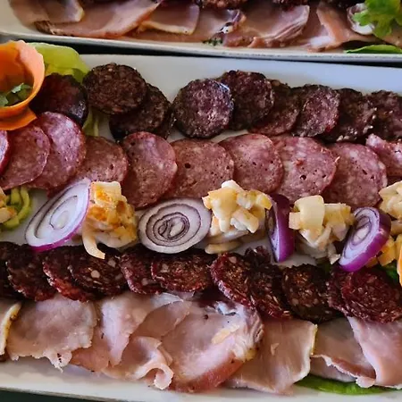 Poiana Rasnoavei بيت ضيافة